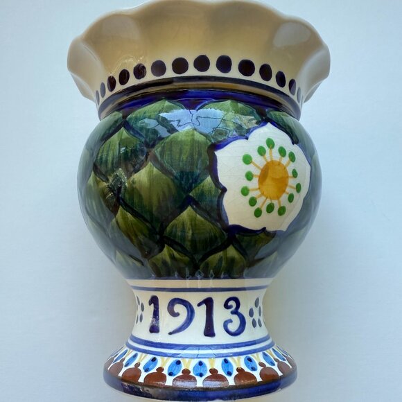 1913 Royal Copenhagen Aluminia Faience Christmas Vase - Picture 2 of 7